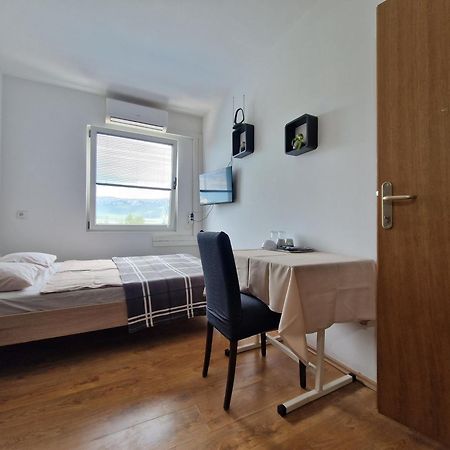 Ensuite Stay Rooms สปลิท ภายนอก รูปภาพ