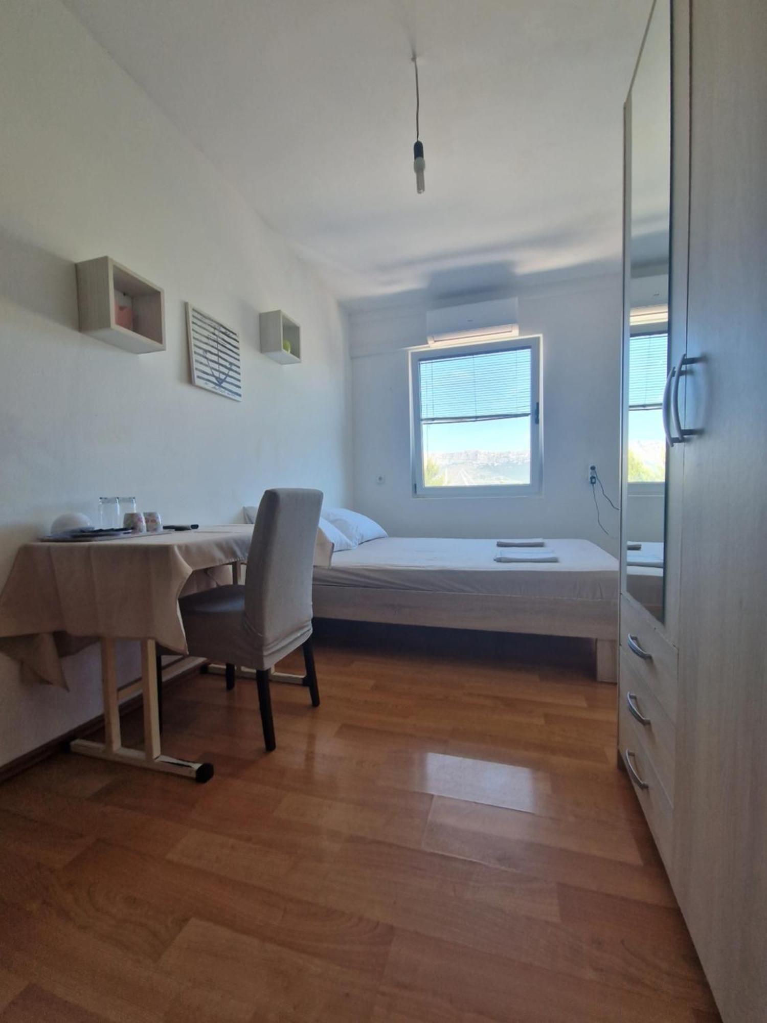Ensuite Stay Rooms สปลิท ภายนอก รูปภาพ